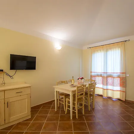 Appartamenti Sole E Mare Cala Liberotto Exterior photo